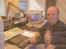Marc Hermans in de hoofdstudio (Grote Steenweg Zammel-Geel) van FM KEMPEN, september 1997
